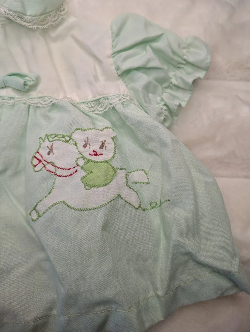 Vtg 1980s Infant 2 Piece Embroidered Set 0-6 Month